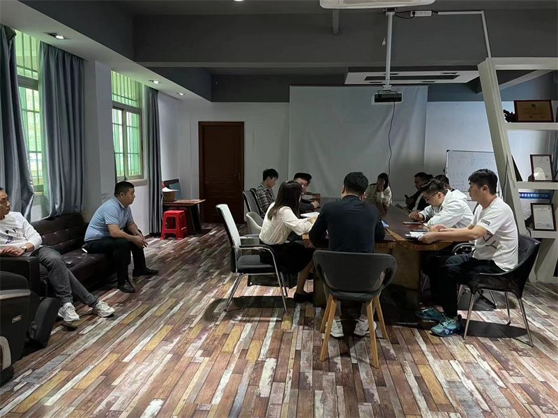 ��˾�ۻ� (4)